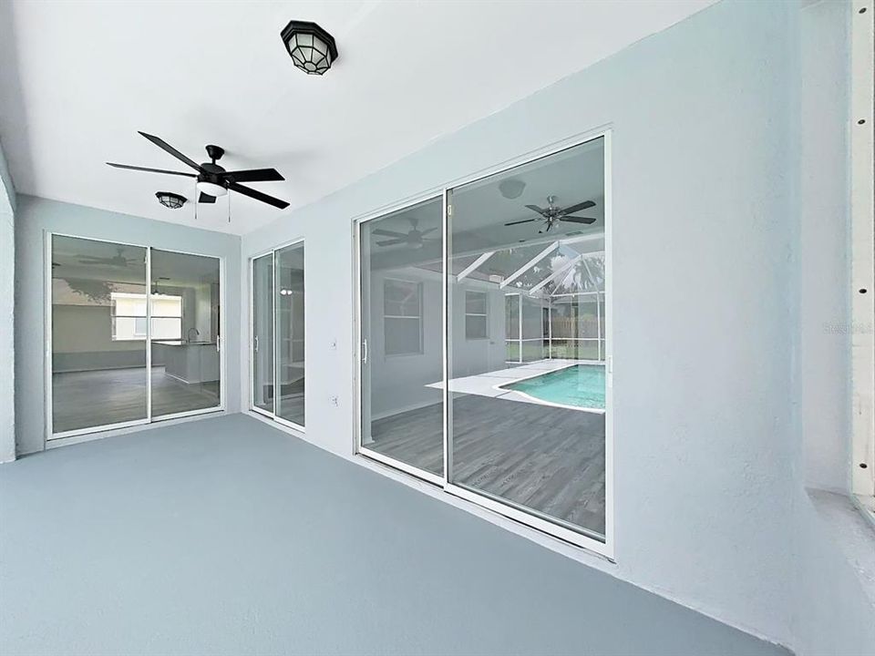 For Sale: $400,000 (3 beds, 2 baths, 1836 Square Feet)