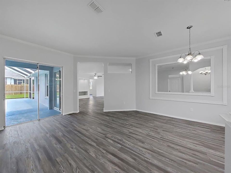 For Sale: $400,000 (3 beds, 2 baths, 1836 Square Feet)