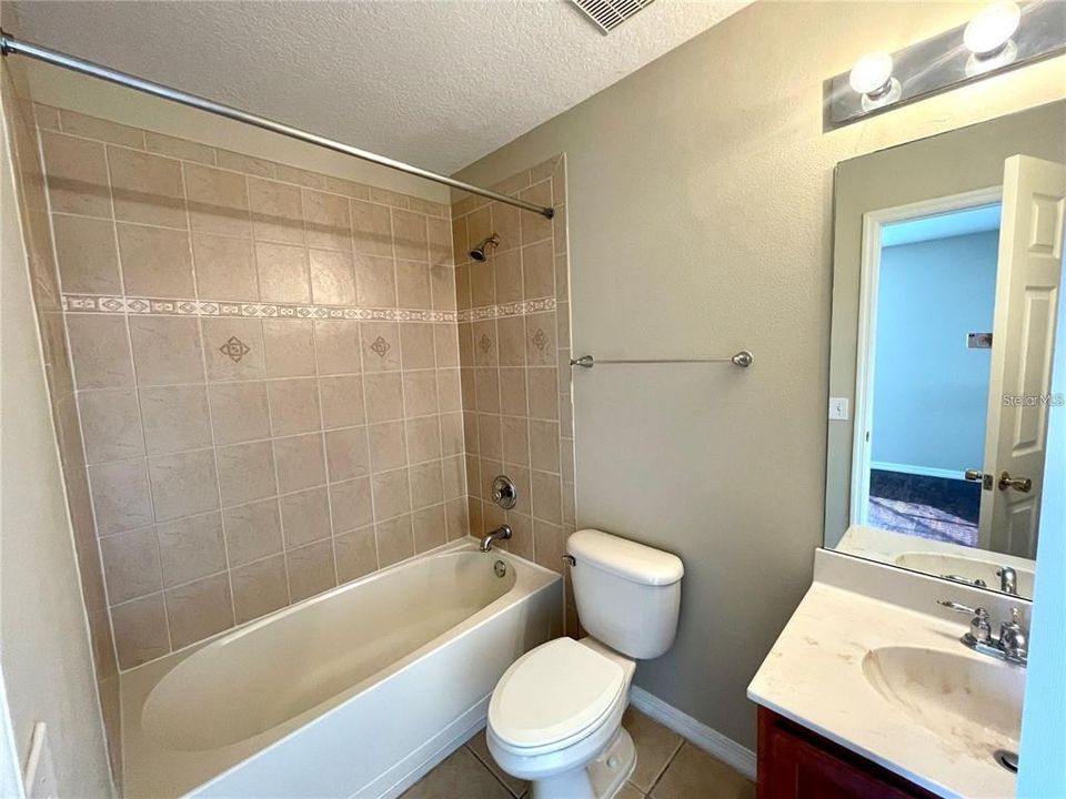 For Rent: $1,650 (2 beds, 2 baths, 1008 Square Feet)
