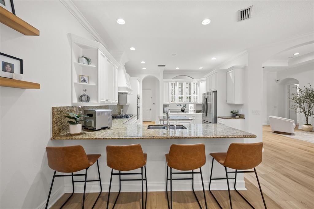 For Sale: $1,175,000 (4 beds, 5 baths, 3668 Square Feet)