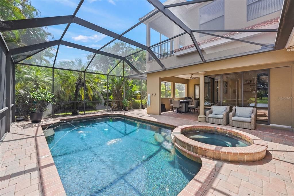 For Sale: $1,175,000 (4 beds, 5 baths, 3668 Square Feet)