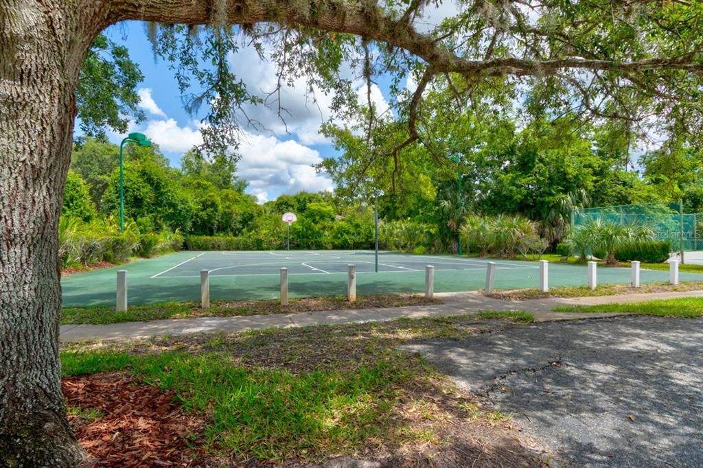 For Sale: $375,000 (3 beds, 2 baths, 1920 Square Feet)