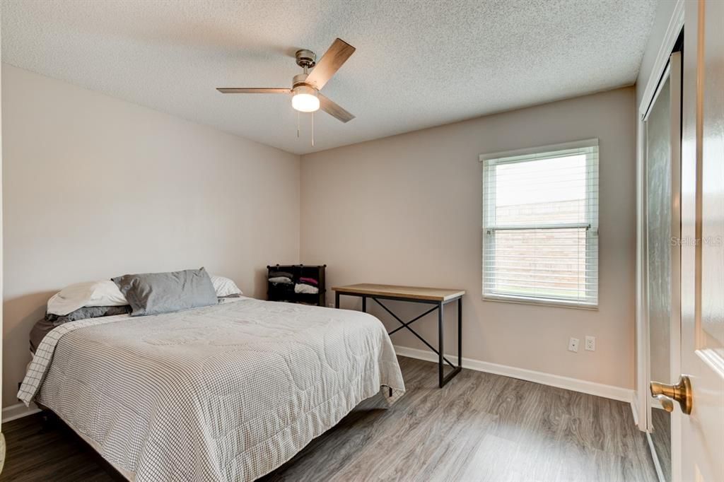 For Sale: $375,000 (3 beds, 2 baths, 1920 Square Feet)
