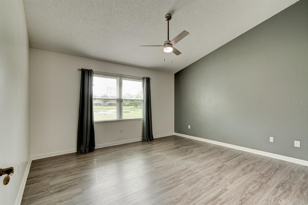 For Sale: $375,000 (3 beds, 2 baths, 1920 Square Feet)