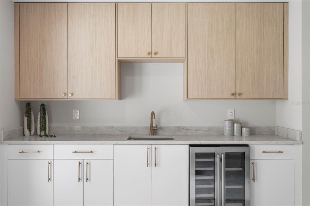 En Venta: $1,349,500 (4 camas, 3 baños, 3025 Pies cuadrados)