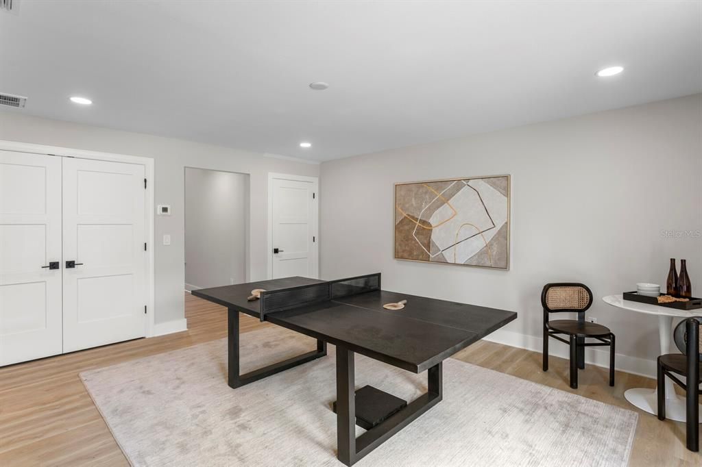 En Venta: $1,349,500 (4 camas, 3 baños, 3025 Pies cuadrados)