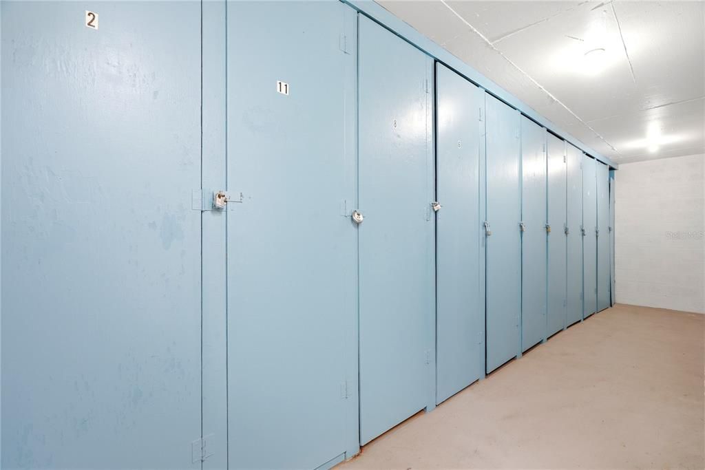 For Sale: $108,000 (0 beds, 1 baths, 485 Square Feet)
