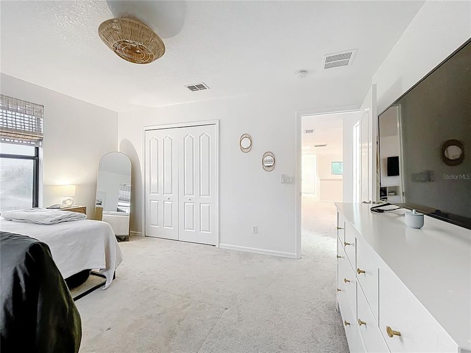 En Venta: $589,000 (5 camas, 3 baños, 3203 Pies cuadrados)