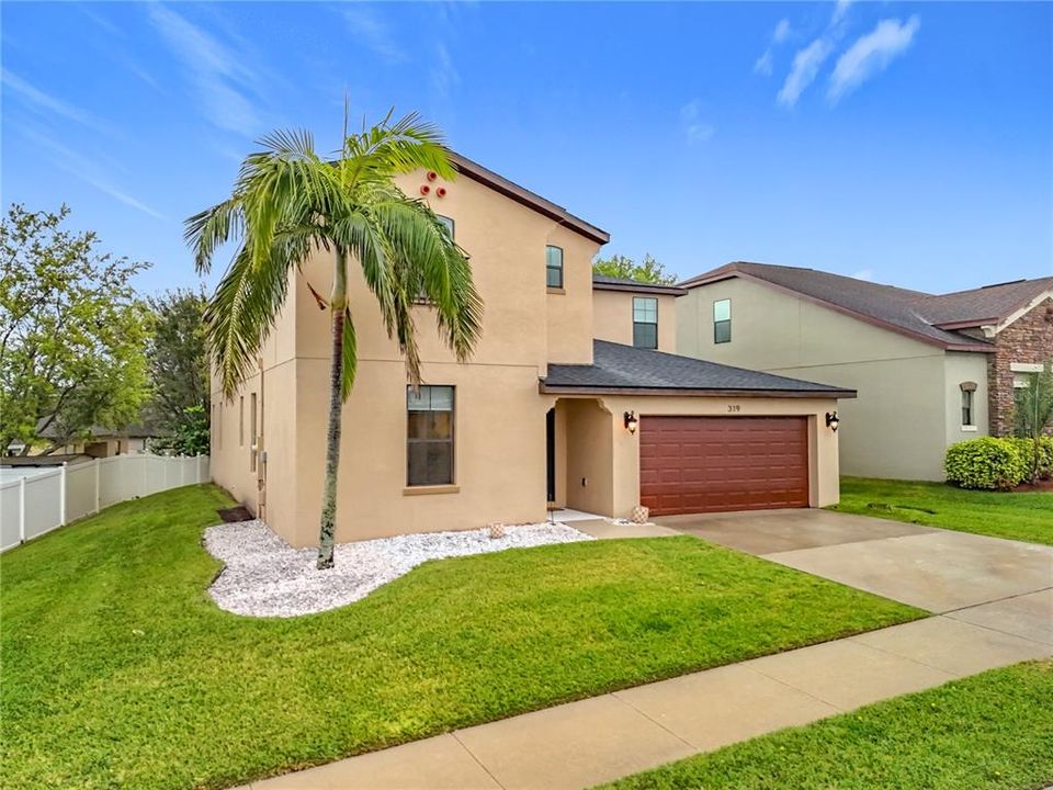En Venta: $589,000 (5 camas, 3 baños, 3203 Pies cuadrados)