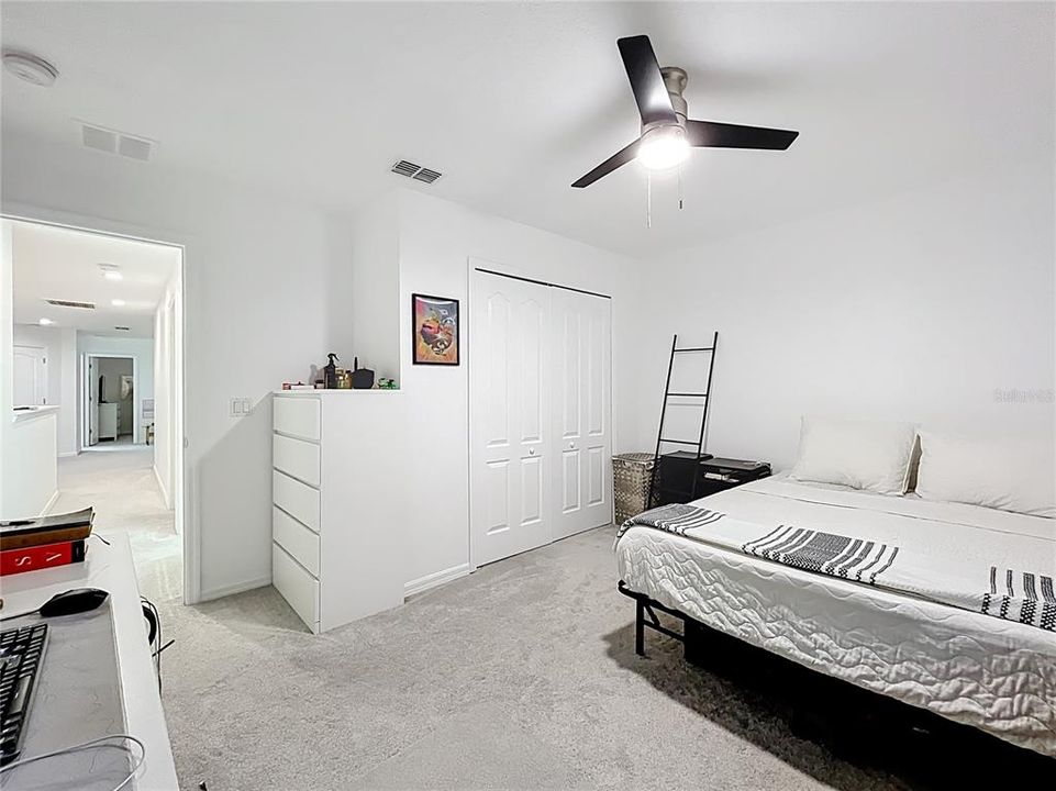 En Venta: $589,000 (5 camas, 3 baños, 3203 Pies cuadrados)