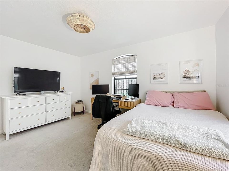 En Venta: $589,000 (5 camas, 3 baños, 3203 Pies cuadrados)