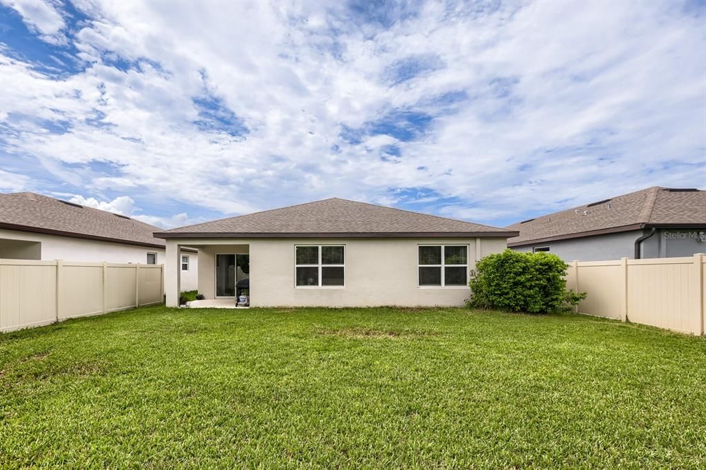 For Sale: $395,000 (4 beds, 2 baths, 1850 Square Feet)