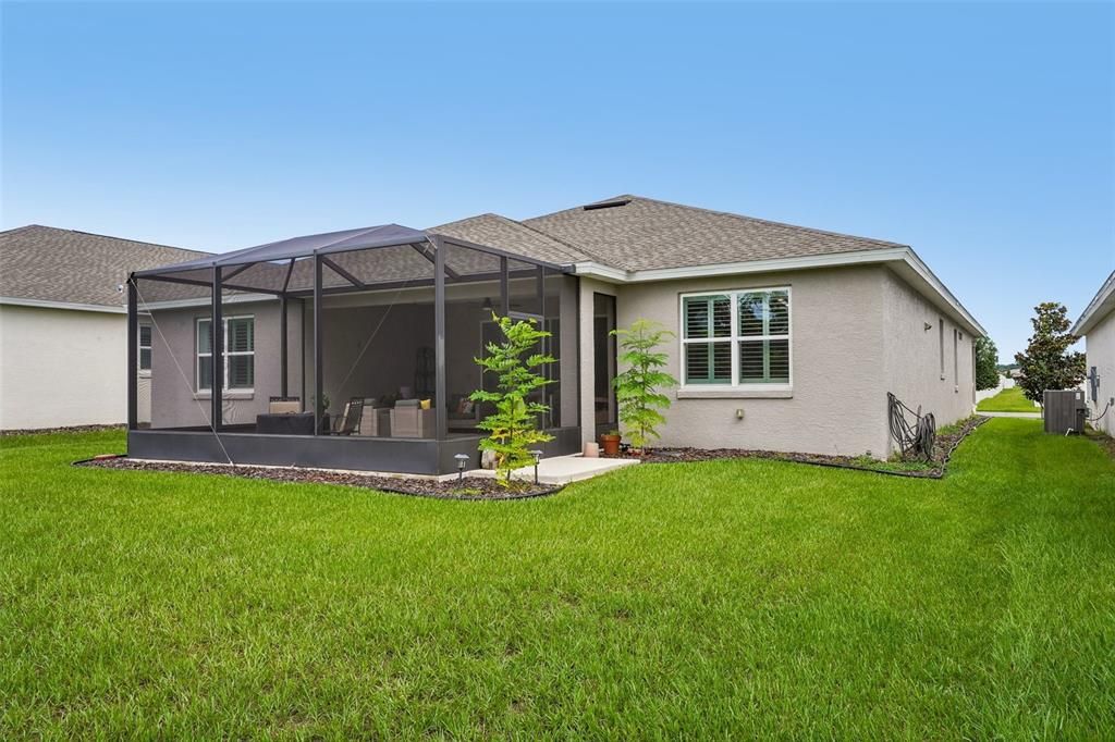 Active With Contract: $370,000 (3 beds, 2 baths, 2217 Square Feet)