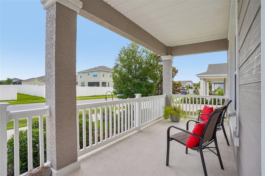 Active With Contract: $370,000 (3 beds, 2 baths, 2217 Square Feet)