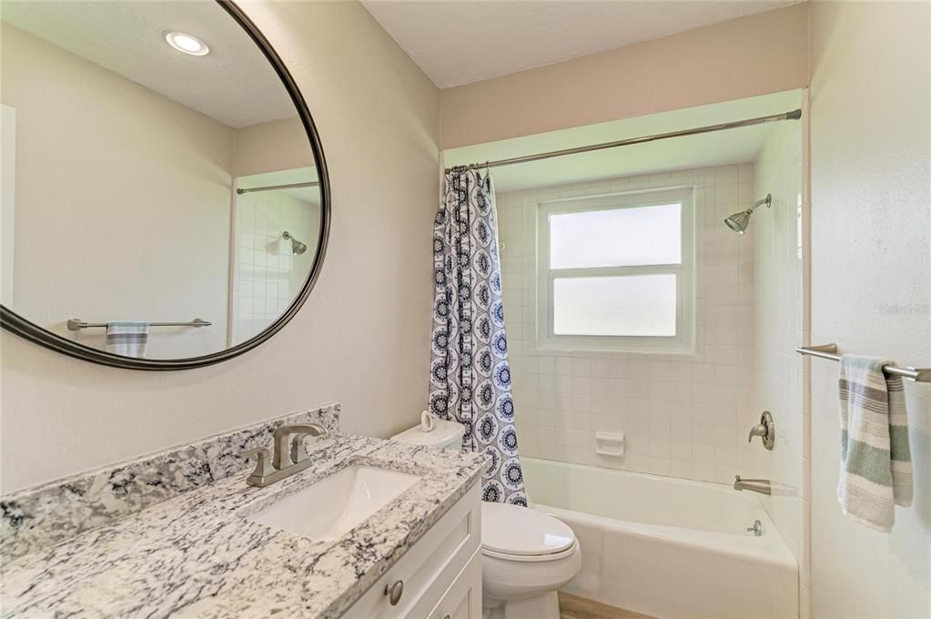For Sale: $500,000 (3 beds, 2 baths, 2000 Square Feet)