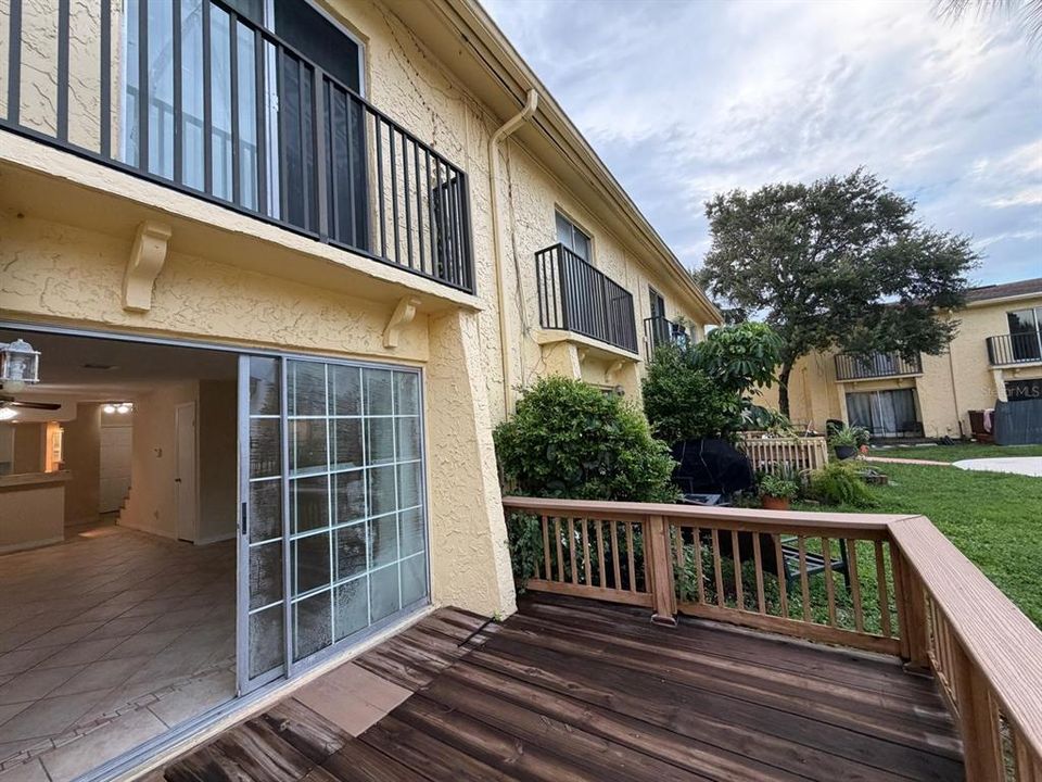 For Rent: $1,750 (2 beds, 1 baths, 1268 Square Feet)