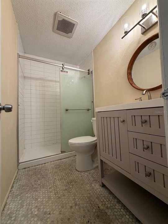 For Rent: $1,750 (2 beds, 1 baths, 1268 Square Feet)