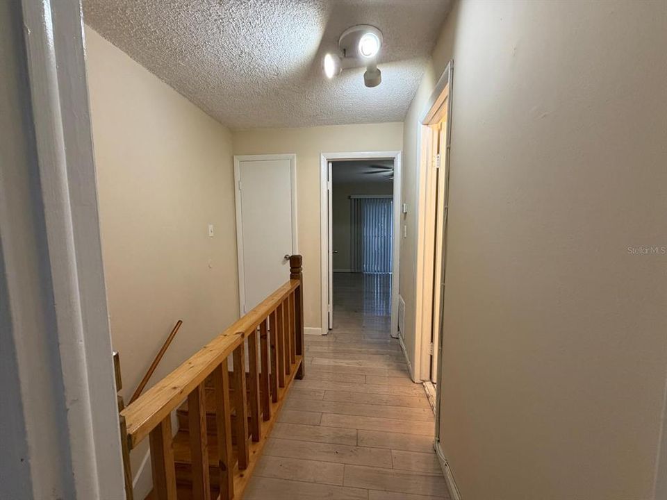 For Rent: $1,750 (2 beds, 1 baths, 1268 Square Feet)