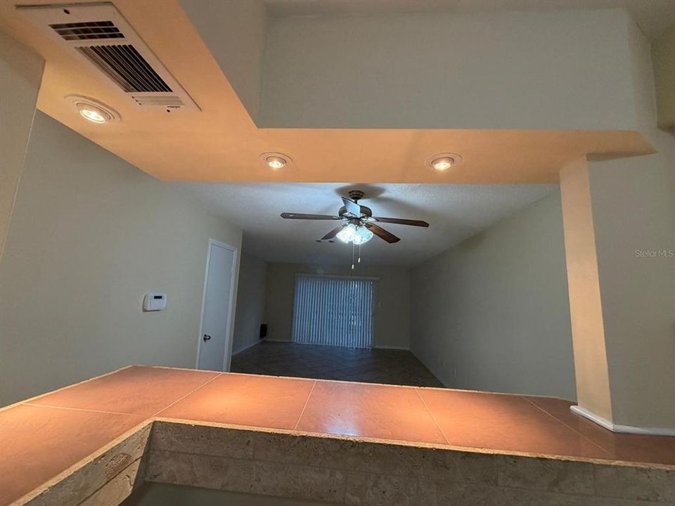 For Rent: $1,750 (2 beds, 1 baths, 1268 Square Feet)