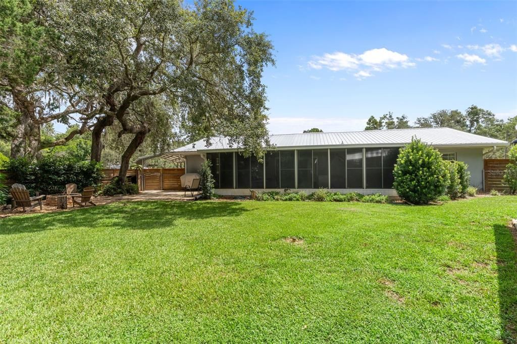 En Venta: $354,900 (3 camas, 2 baños, 1636 Pies cuadrados)