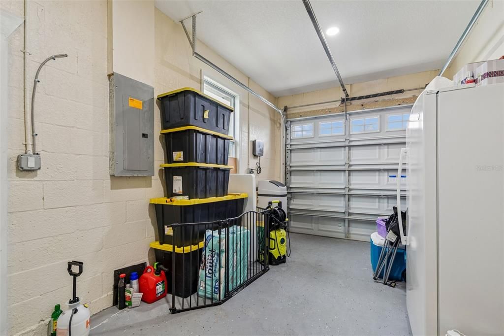 Activo con contrato: $479,900 (3 camas, 2 baños, 1663 Pies cuadrados)