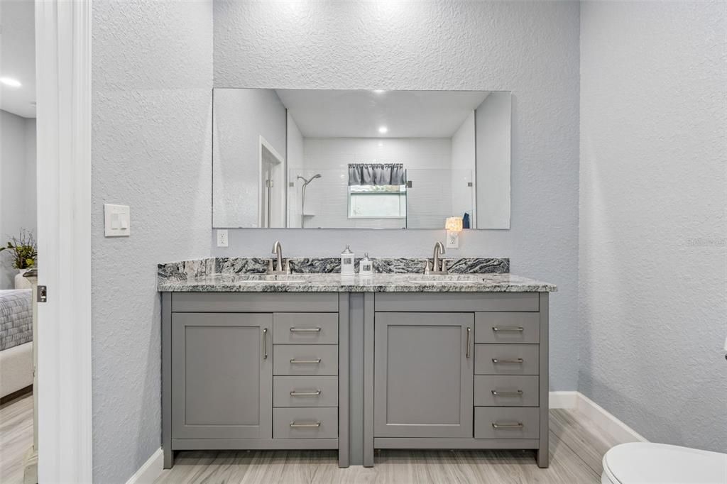 Activo con contrato: $479,900 (3 camas, 2 baños, 1663 Pies cuadrados)