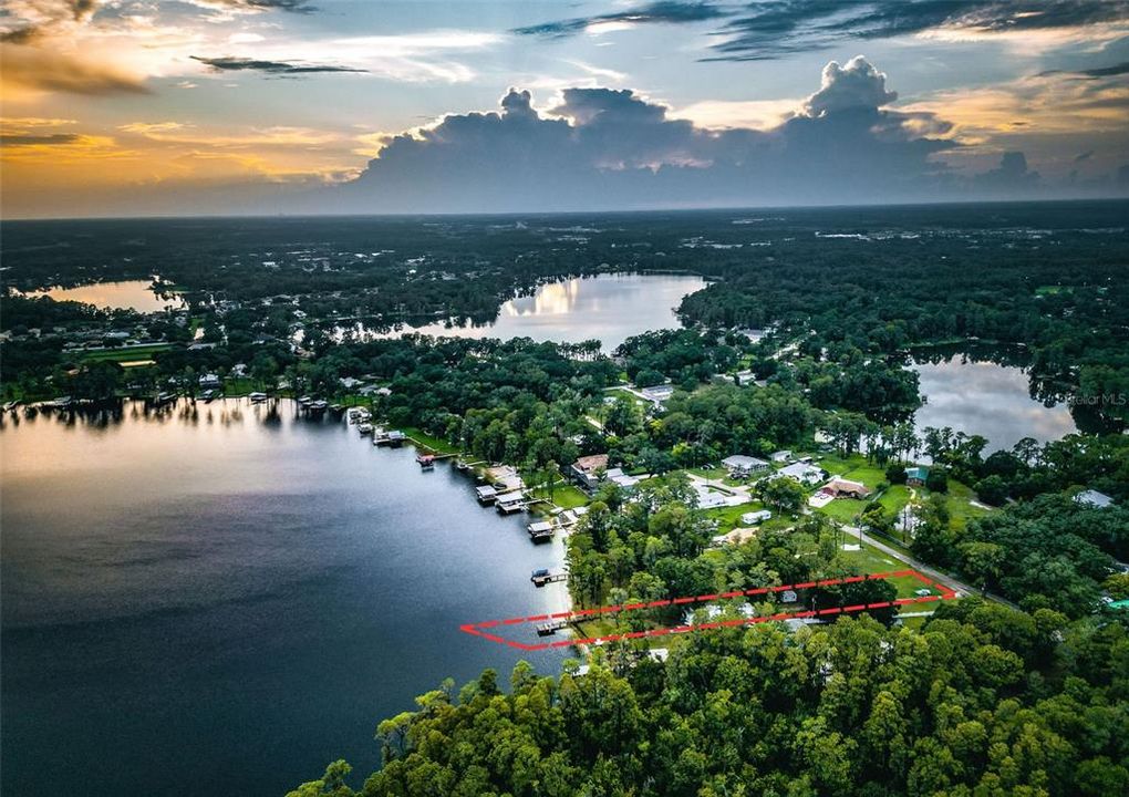 En Venta: $699,000 (3 camas, 2 baños, 1064 Pies cuadrados)