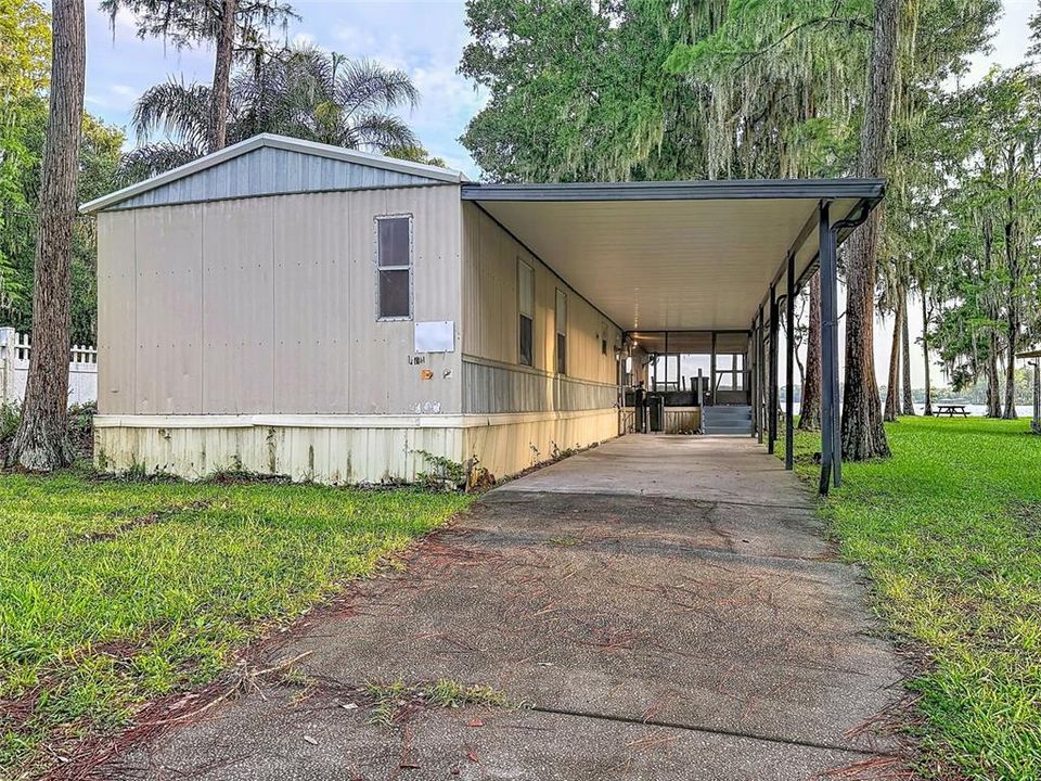 En Venta: $699,000 (3 camas, 2 baños, 1064 Pies cuadrados)