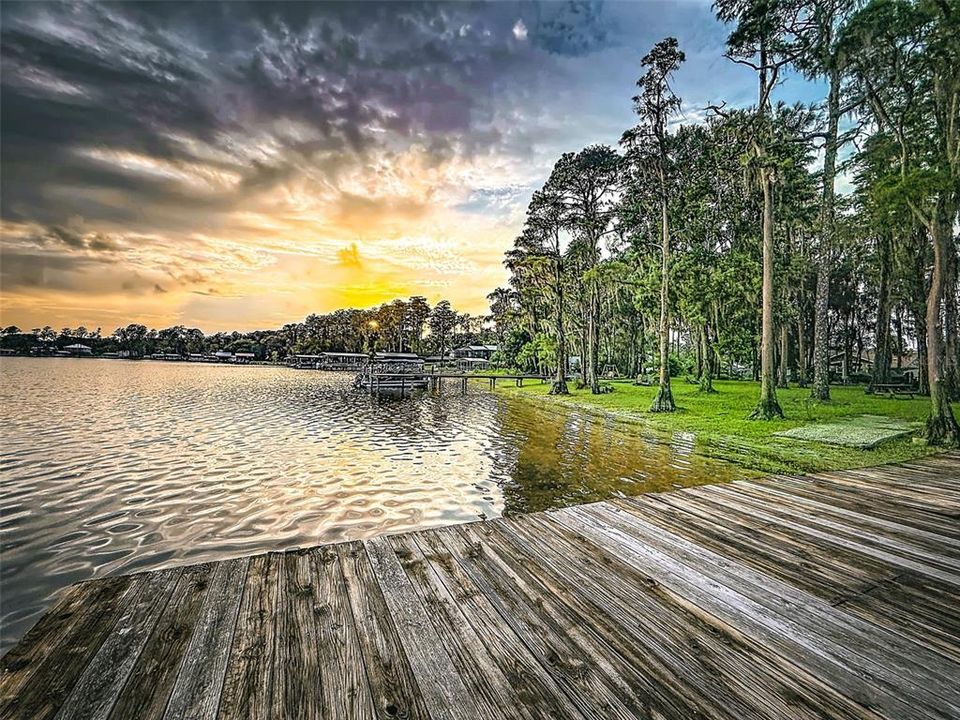 En Venta: $699,000 (3 camas, 2 baños, 1064 Pies cuadrados)