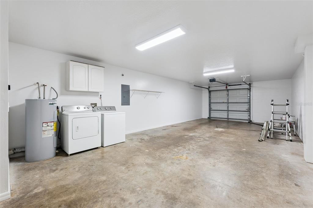 На продажу: $315,000 (3 спален, 2 ванн, 1216 Квадратных фут)