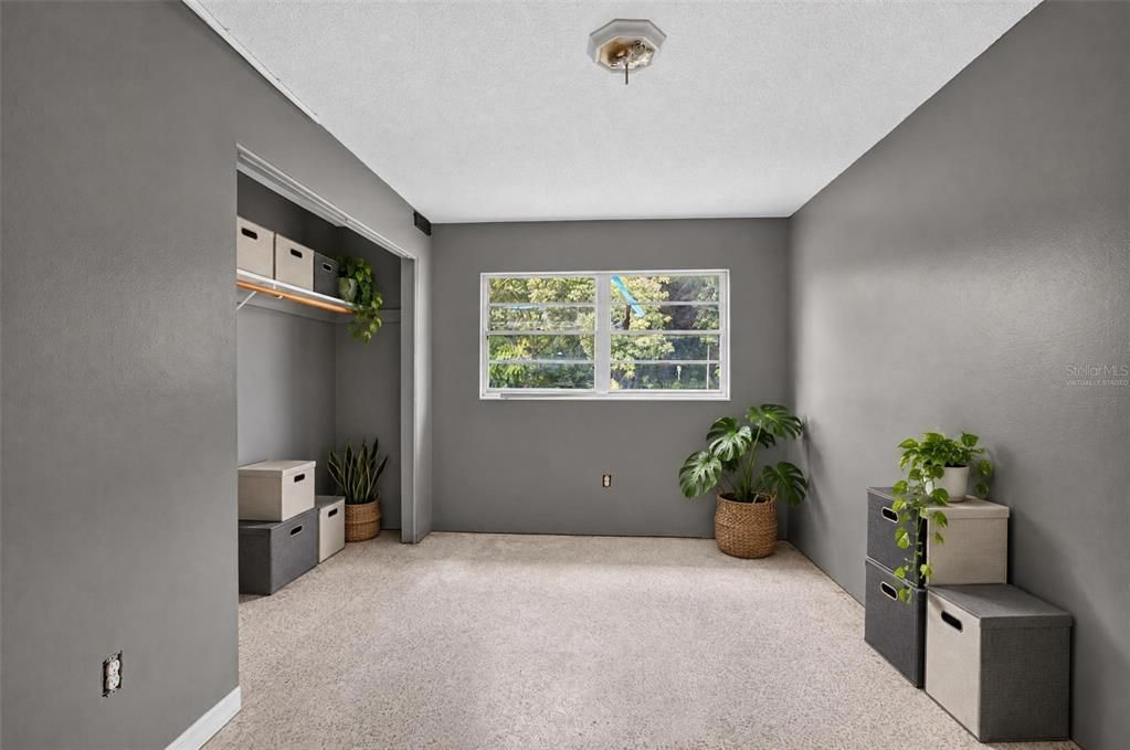 For Sale: $199,000 (3 beds, 2 baths, 1210 Square Feet)