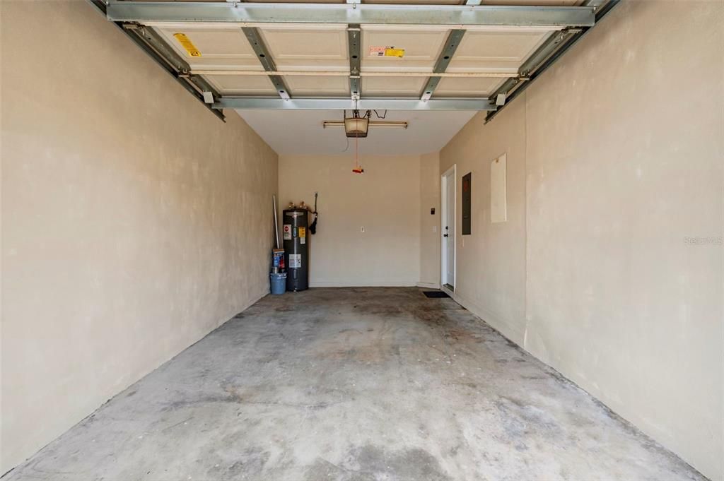 For Sale: $234,900 (2 beds, 2 baths, 1291 Square Feet)