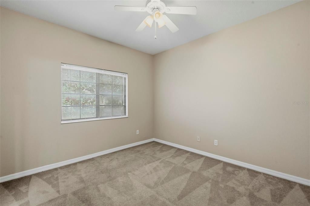 For Sale: $234,900 (2 beds, 2 baths, 1291 Square Feet)
