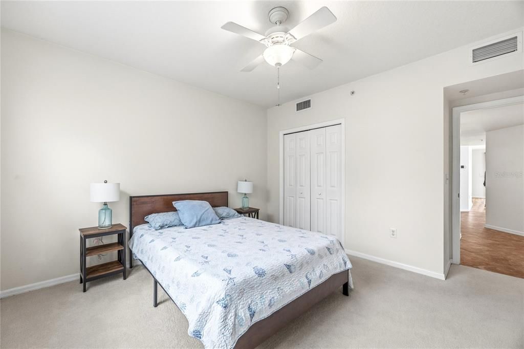 For Sale: $489,900 (3 beds, 2 baths, 1836 Square Feet)