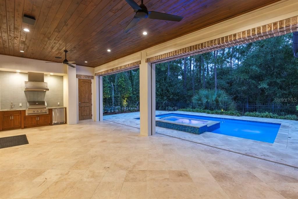 На продажу: $8,795,000 (5 спален, 5 ванн, 4820 Квадратных фут)