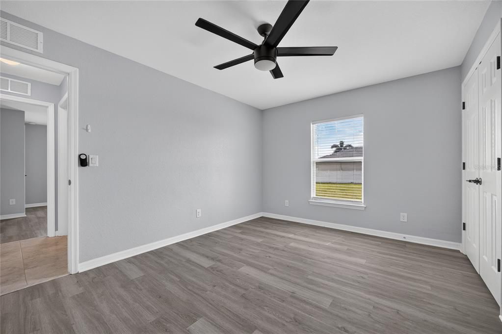 For Sale: $339,900 (4 beds, 2 baths, 1830 Square Feet)