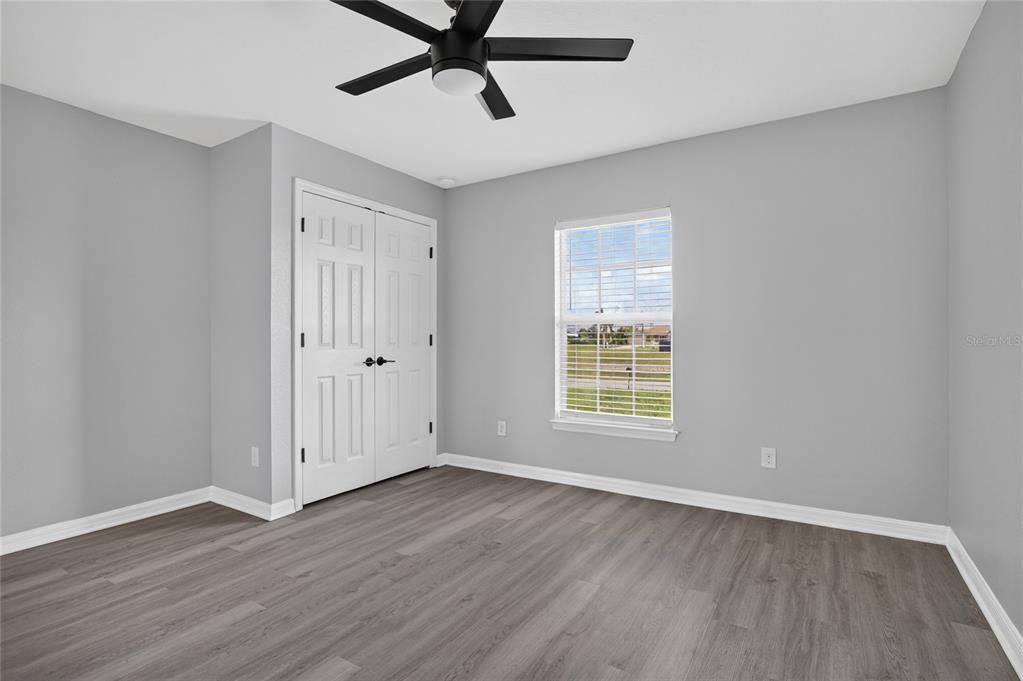For Sale: $339,900 (4 beds, 2 baths, 1830 Square Feet)
