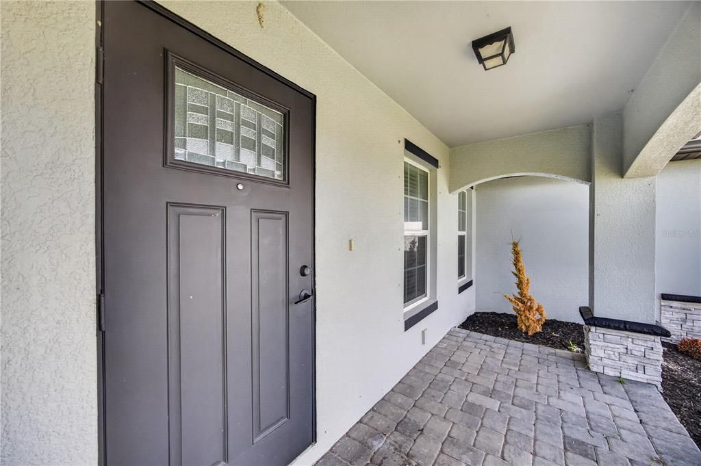 For Sale: $339,900 (4 beds, 2 baths, 1830 Square Feet)