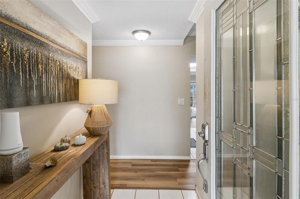 Activo con contrato: $390,000 (2 camas, 2 baños, 1115 Pies cuadrados)