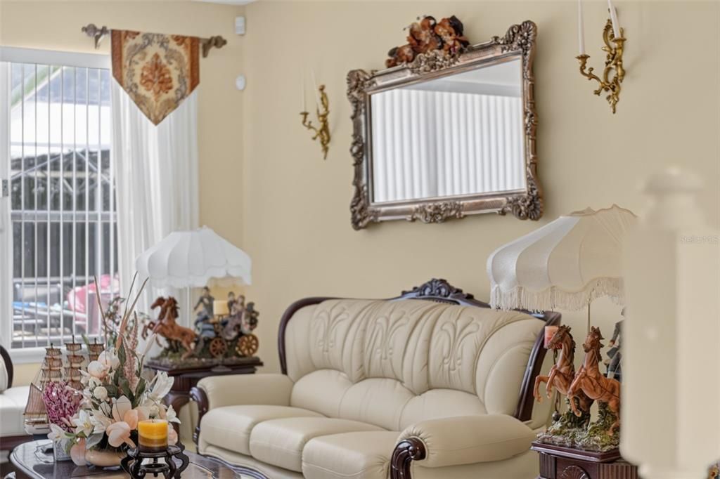 待售: $579,999 (5 贝兹, 3 浴室, 3461 平方英尺)