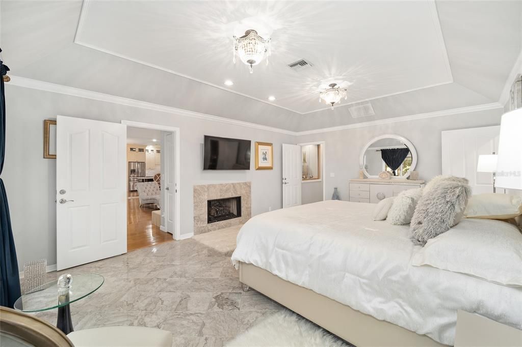 For Sale: $979,900 (4 beds, 4 baths, 3552 Square Feet)