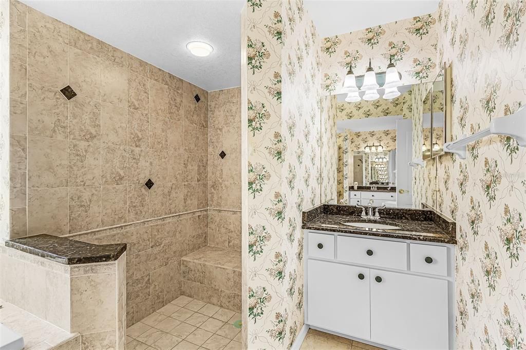 For Sale: $369,000 (3 beds, 2 baths, 2040 Square Feet)