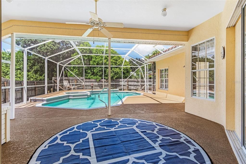 For Sale: $369,000 (3 beds, 2 baths, 2040 Square Feet)