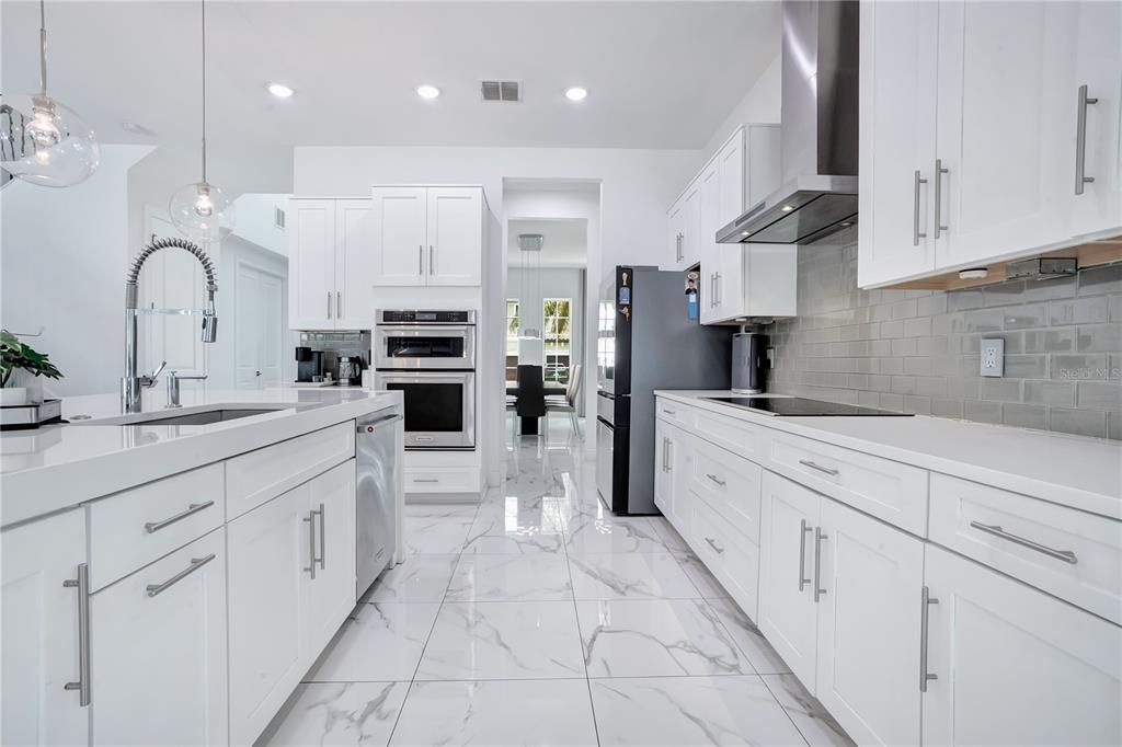 For Sale: $1,460,000 (5 beds, 4 baths, 4263 Square Feet)