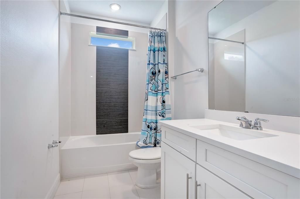 For Sale: $1,460,000 (5 beds, 4 baths, 4263 Square Feet)