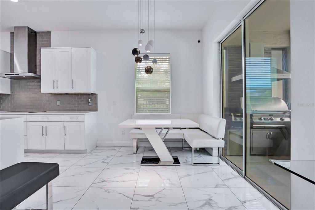 For Sale: $1,460,000 (5 beds, 4 baths, 4263 Square Feet)