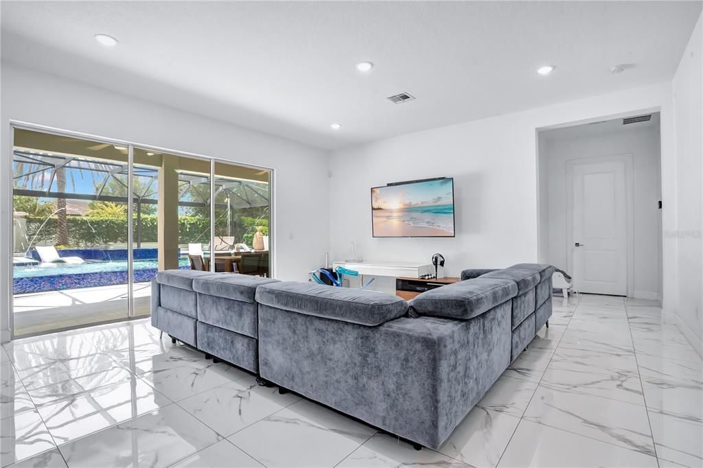 For Sale: $1,460,000 (5 beds, 4 baths, 4263 Square Feet)