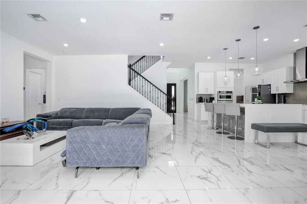 For Sale: $1,460,000 (5 beds, 4 baths, 4263 Square Feet)
