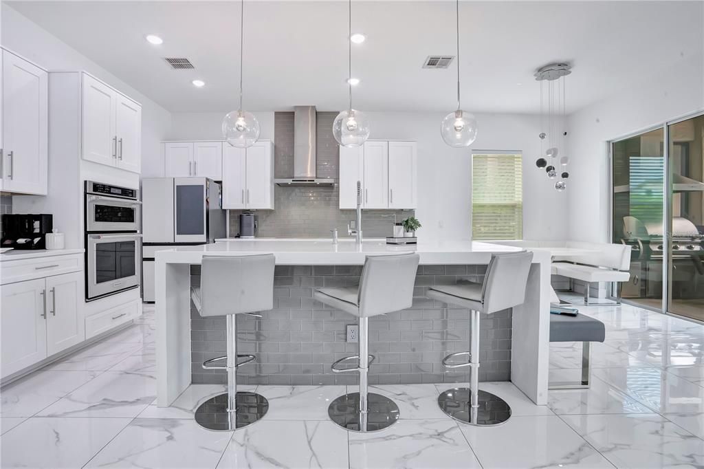 For Sale: $1,460,000 (5 beds, 4 baths, 4263 Square Feet)