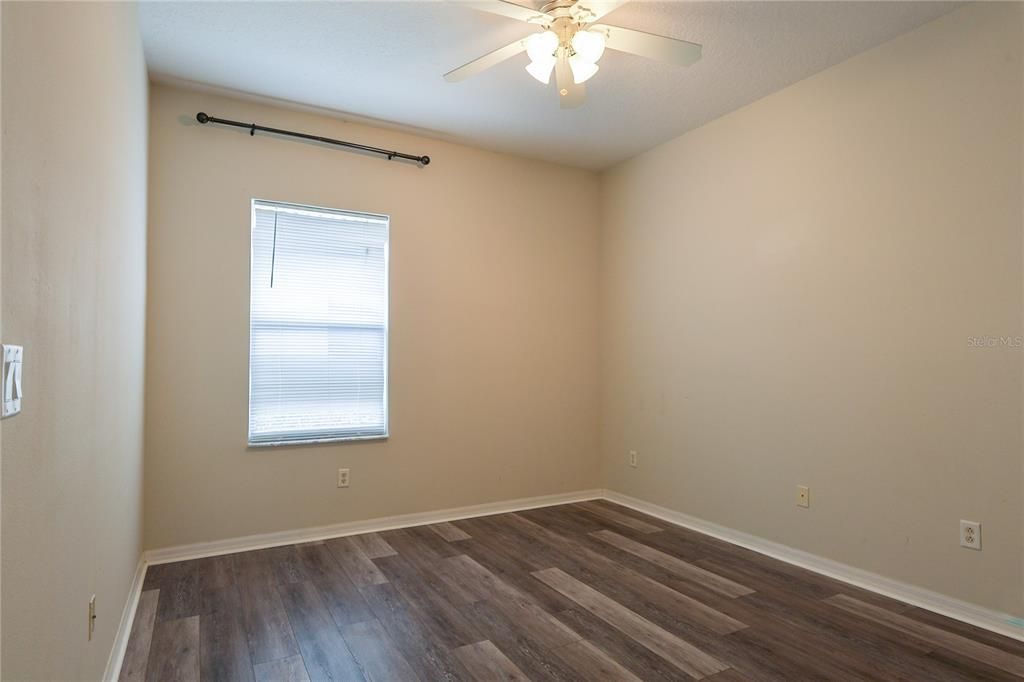 For Rent: $3,300 (3 beds, 2 baths, 1952 Square Feet)